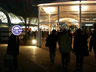 Kokusai-tenjijo Station